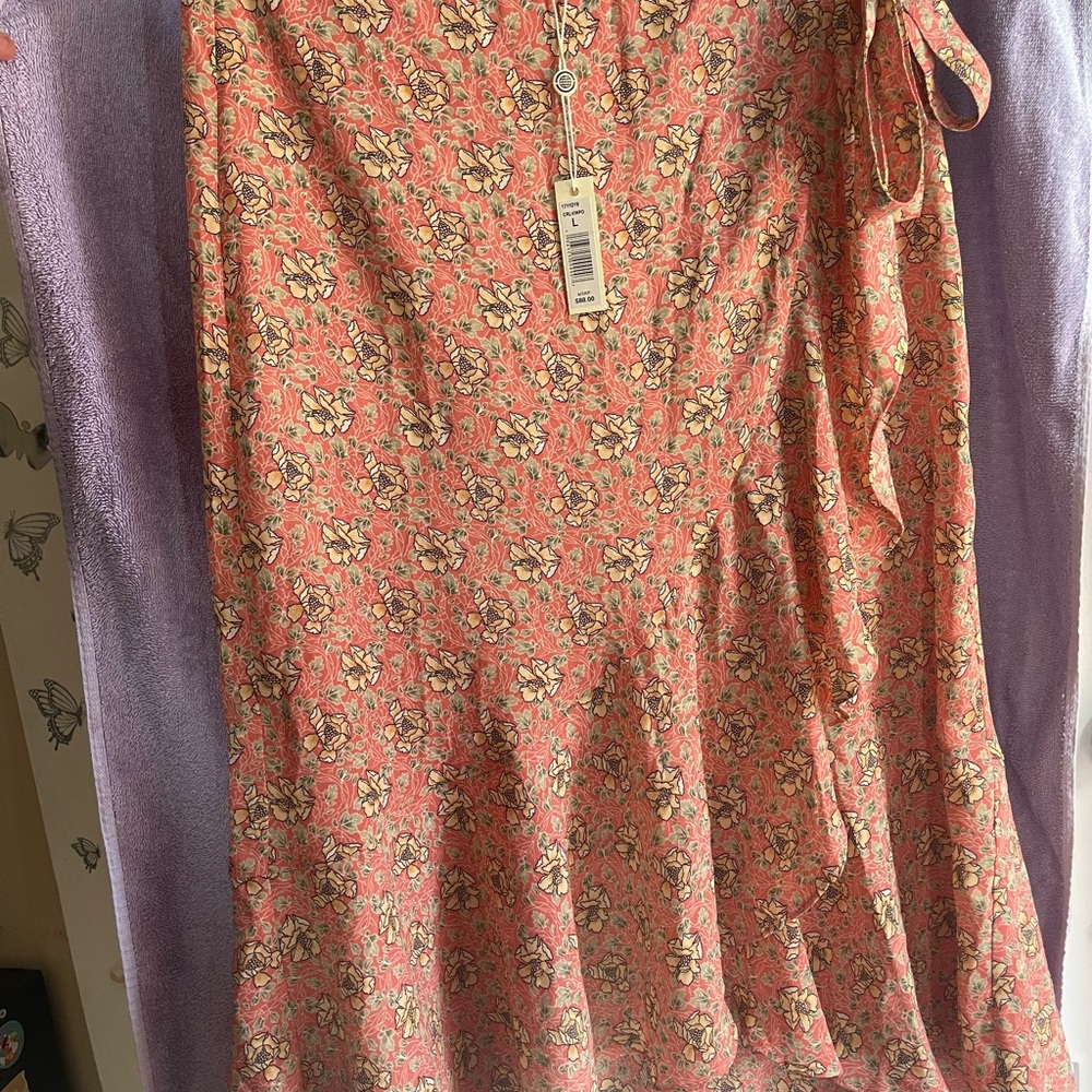 Max Studio Floral A-Line Skirt in Pink and Cream